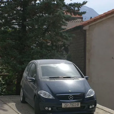 Pisak 1001e * Gornji Dolac