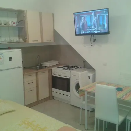Pisak 1001e * Gornji Dolac
